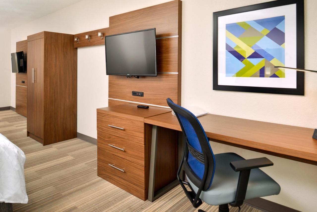 Holiday Inn Express Hotel & Suites North Kansas City By Ihg מראה חיצוני תמונה