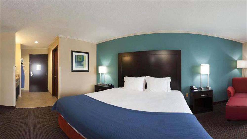 Holiday Inn Express Hotel & Suites North Kansas City By Ihg מראה חיצוני תמונה